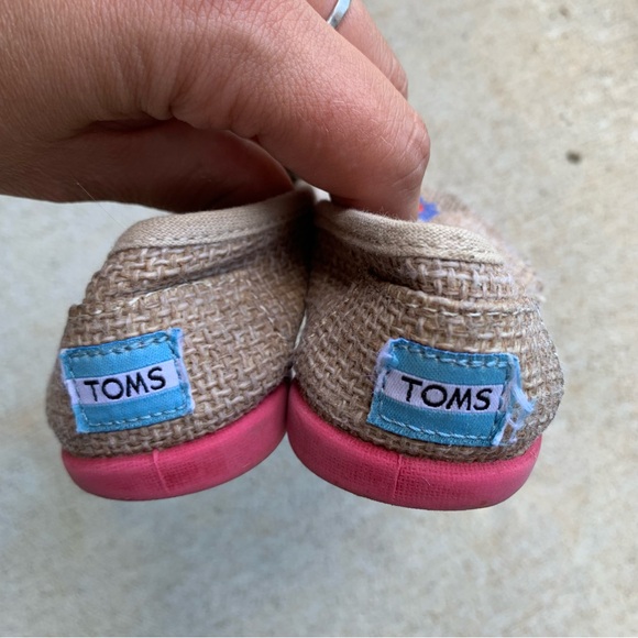 Toms Baby Embroidered Shoes Size 7 - Picture 4 of 9